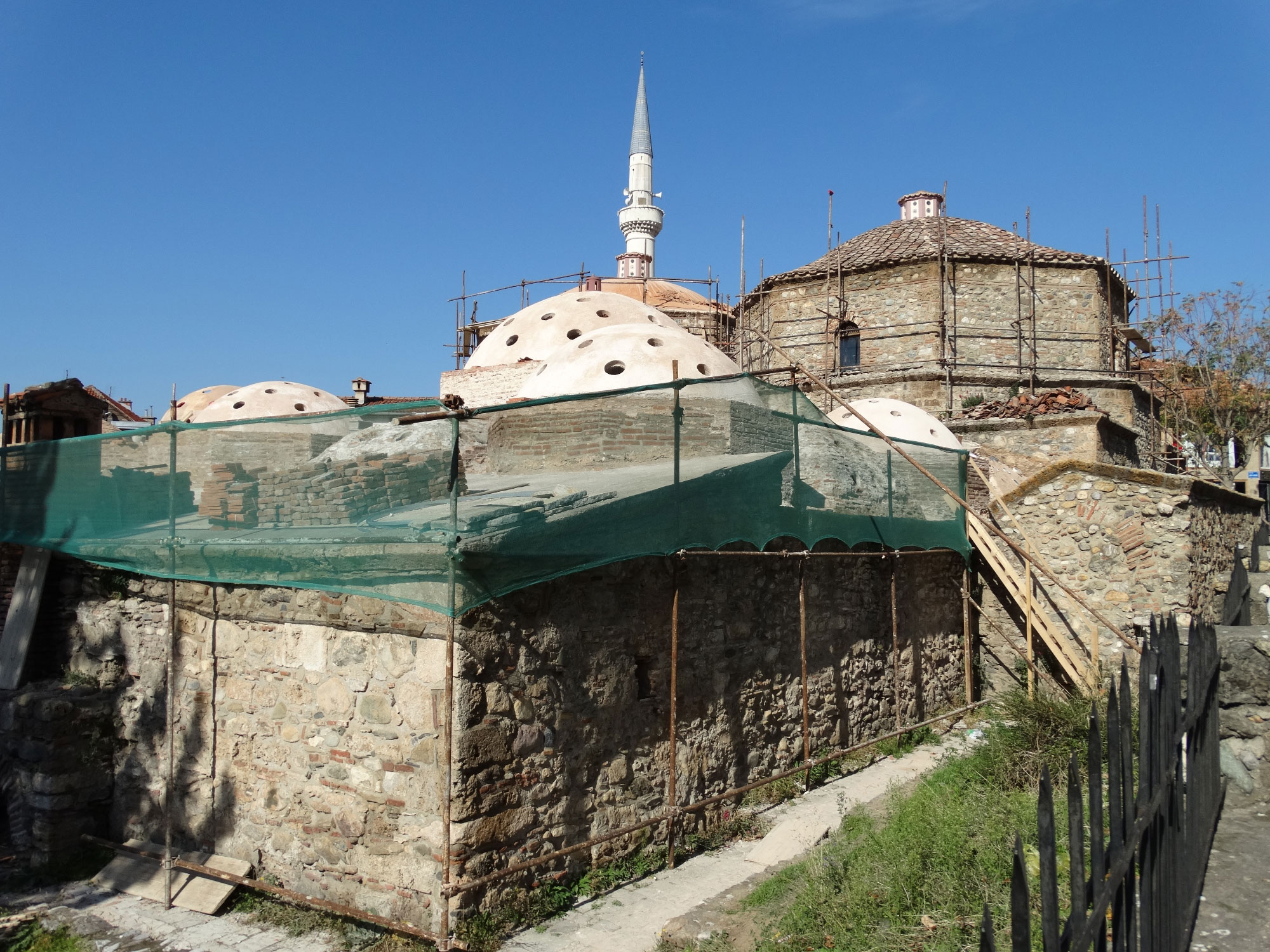 Prizren (Photo license: CC BY 2.0)
